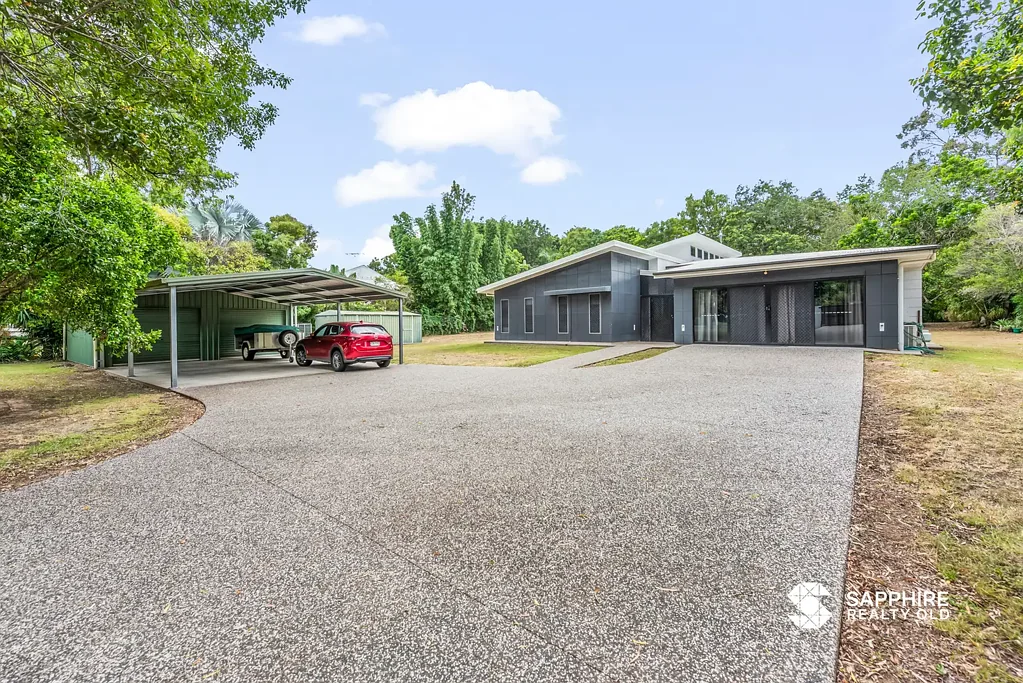 16 Kingfisher Crescent, Moore Park Beach, QLD 4670