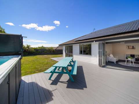 Beachlands 5房  HOME & GRANNY FLAT, SPACE FOR ALL
