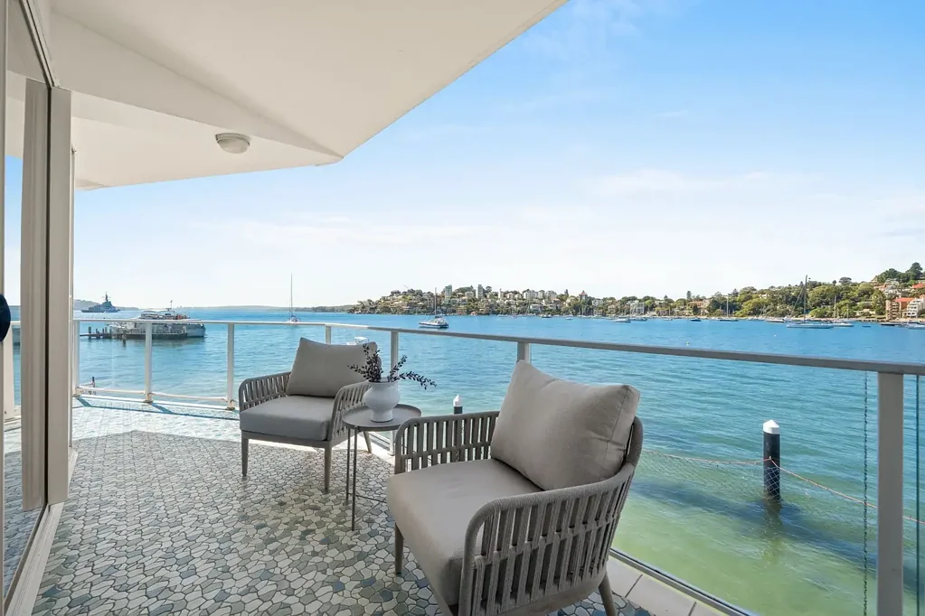 "'Broadwaters' – Sun-filled three-bedroom, two-bathroom absolute waterfront strata apartment in a prized north-east corner position."