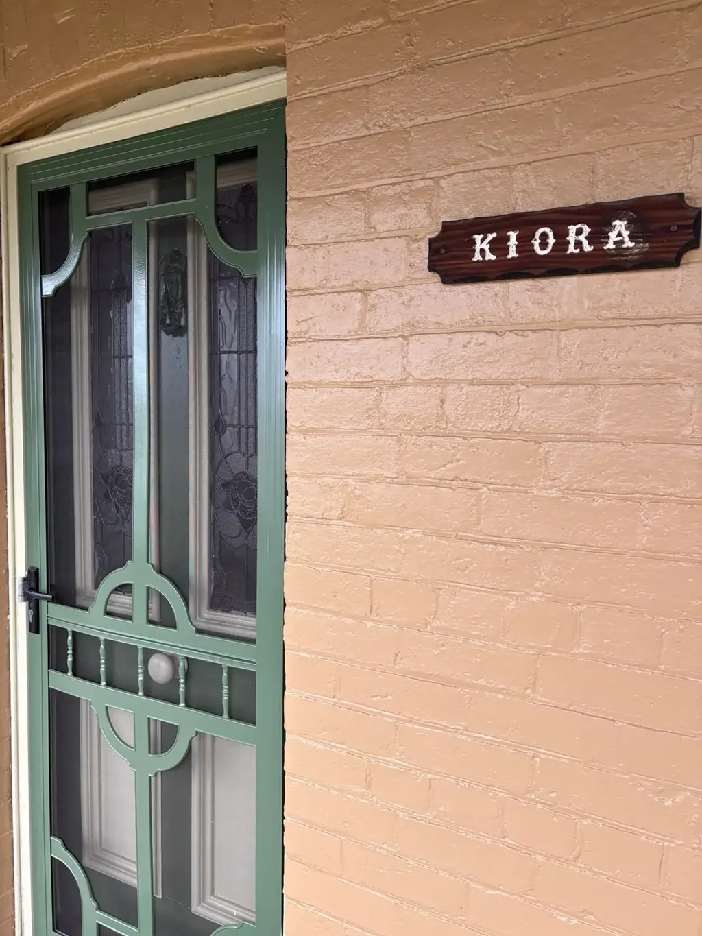 "Kiora" Remarkable Three-Bedroom Residence