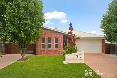 Mudgee 4Habitaciones MODERN HOME IN PREMIER CBD LOCATION