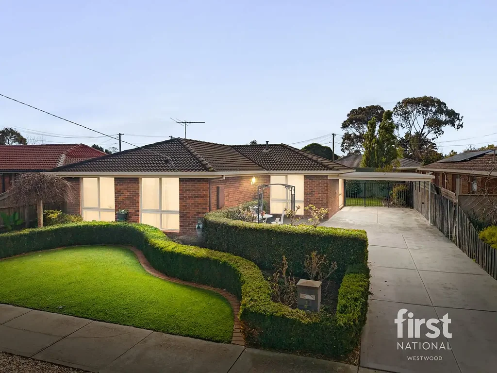 Wyndham Vale 3房 便利地段的舒适家庭生活 Comfortable Family Living in a Convenient Location