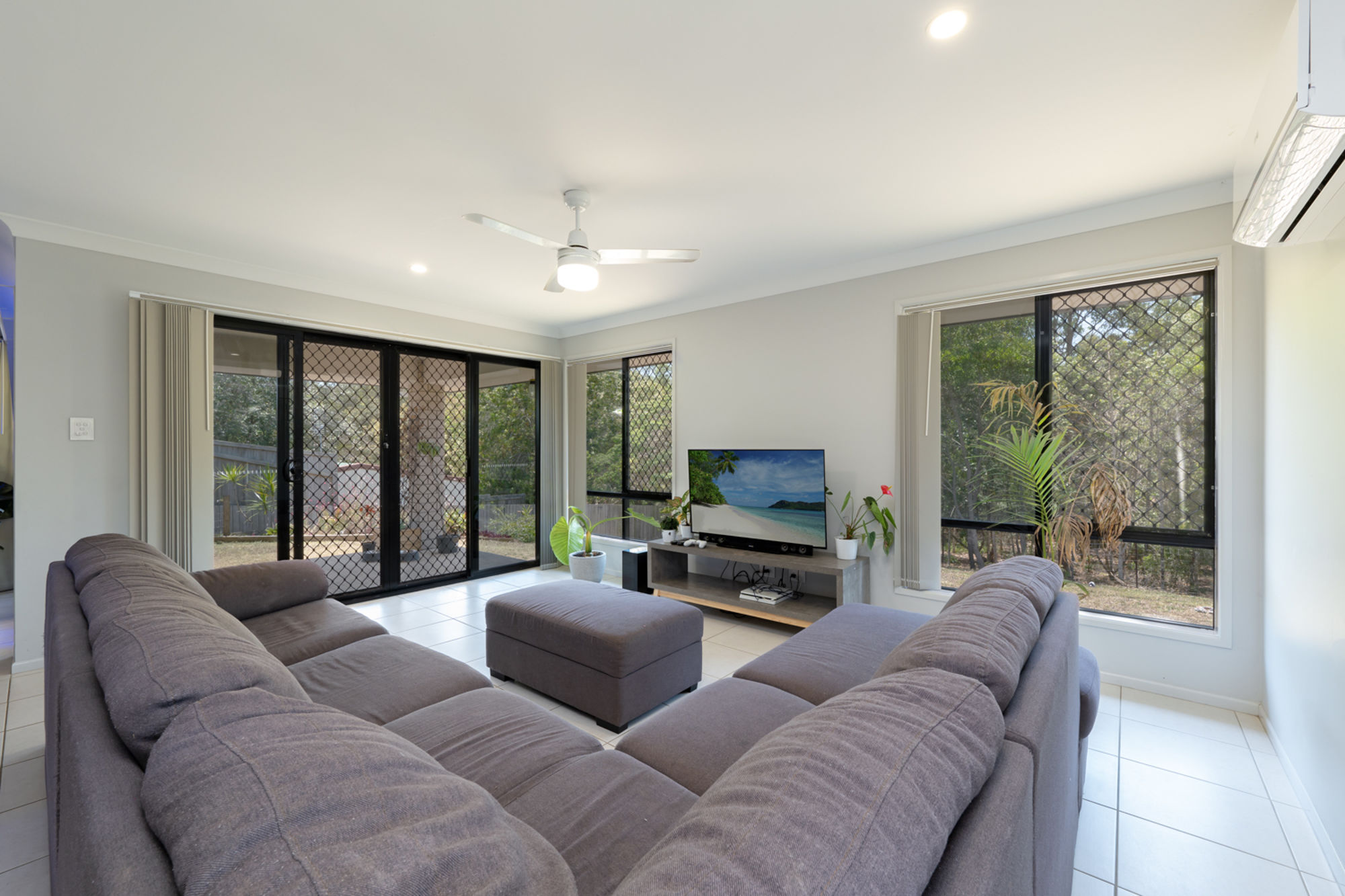 16 NORTON CT, COOROY QLD 4563, 0 chambres, 0 salles de bain, House