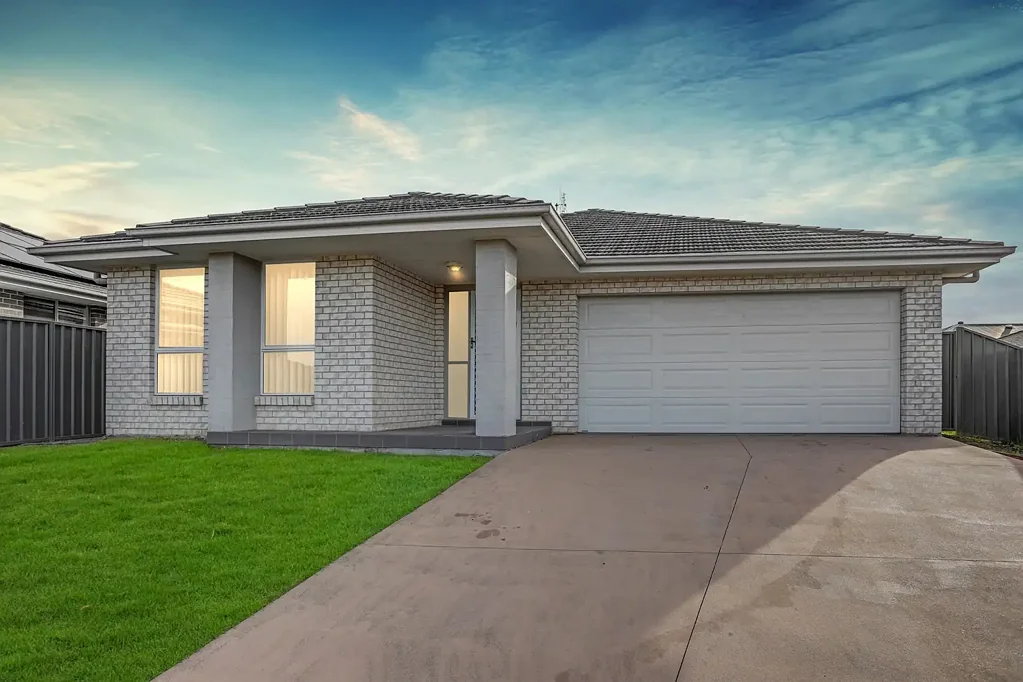 4 Clydesdale Street, Wadalba, NSW 2259