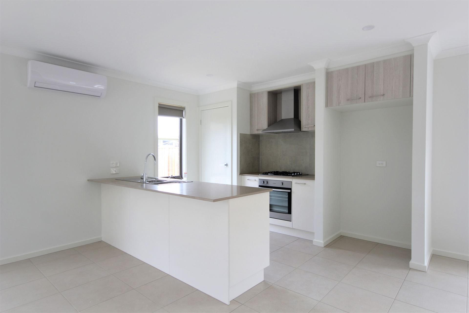 81 WURROOK CCT, NORTH GEELONG VIC 3215, 0 ห้องนอน, 0 ห้องน้ำ, House