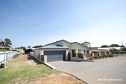 24 Nugent Street, Castletown