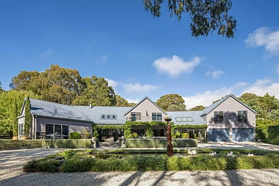 Woodend 5 Bedroom Elegant Country Living Awaits on 5.9ha (approx.)