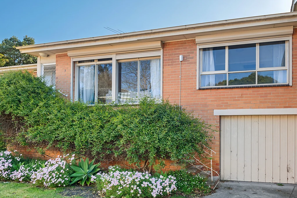 Frankston 2Kwarto Charming Elevated Unit in Prime Frankston Location