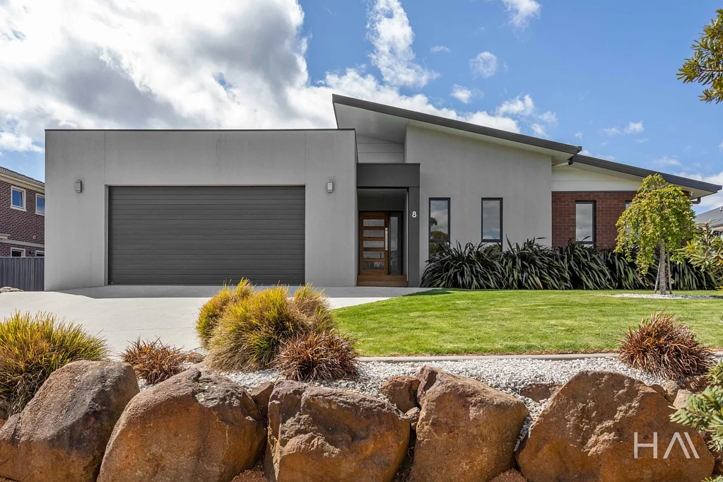 8 Bushland Grove, Kings Meadows, TAS 7249