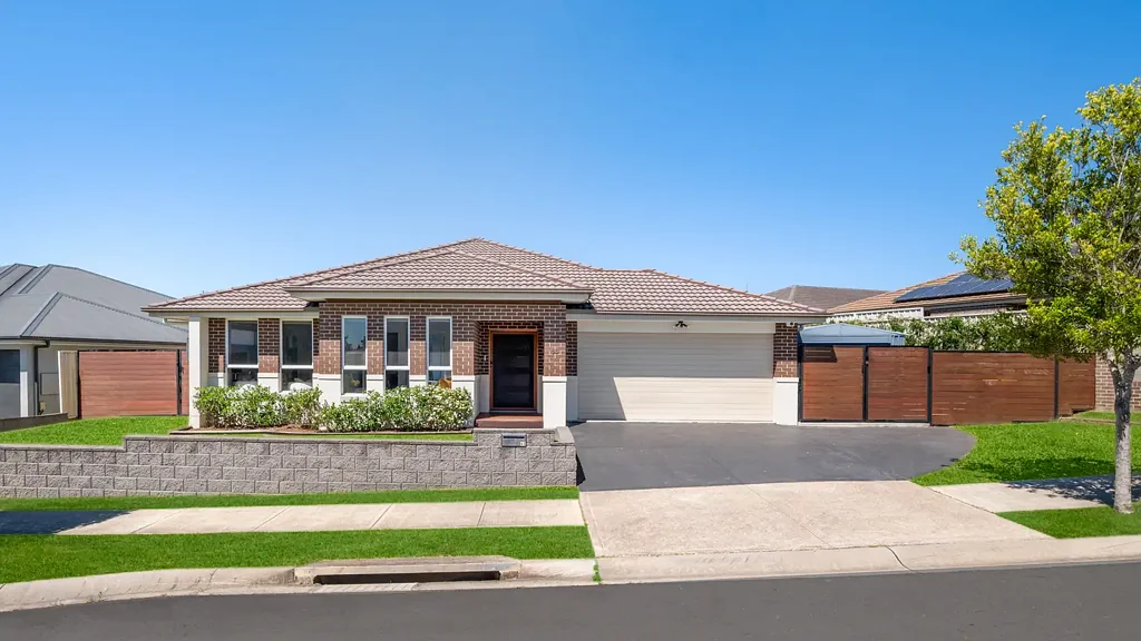 63 Ambrose Street, Oran Park, NSW 2570
