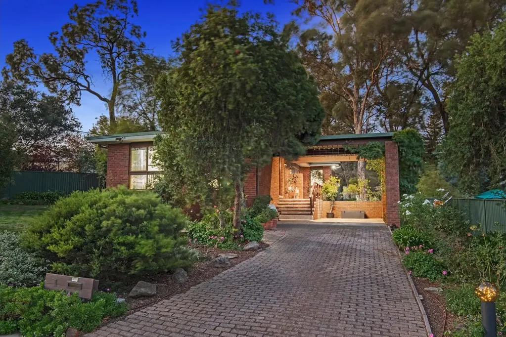 Delightful Home in a Prestigious Location