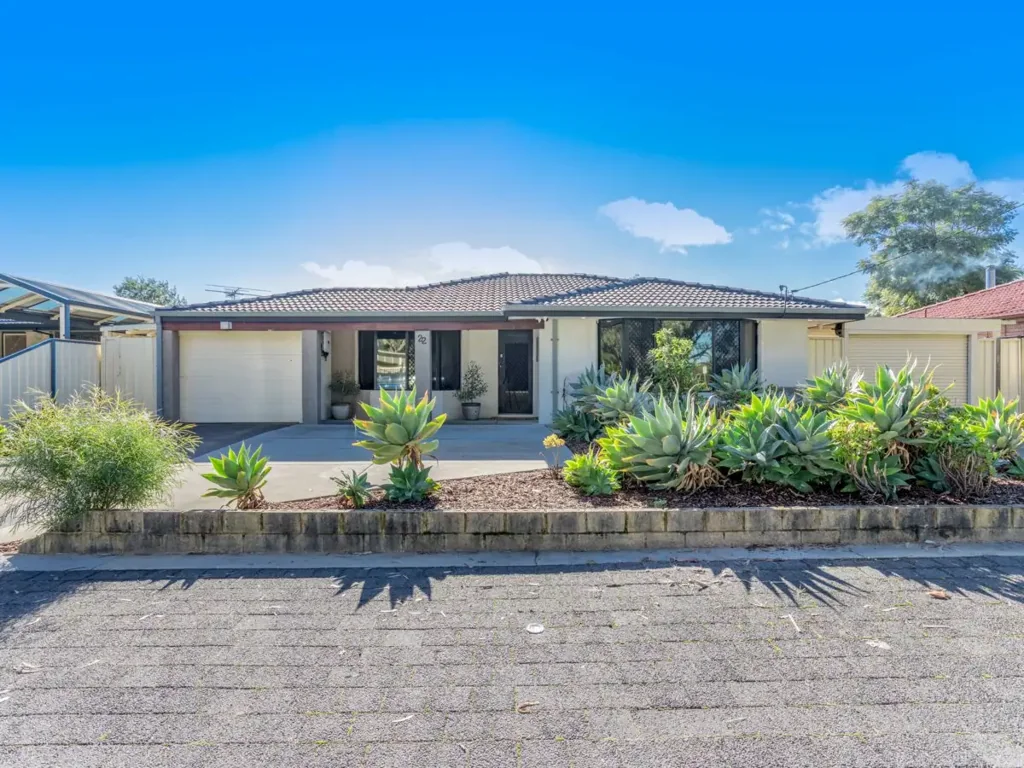 Armadale 3 Bedroom Stunningly Renovated Entertainer with Pool and Workshop