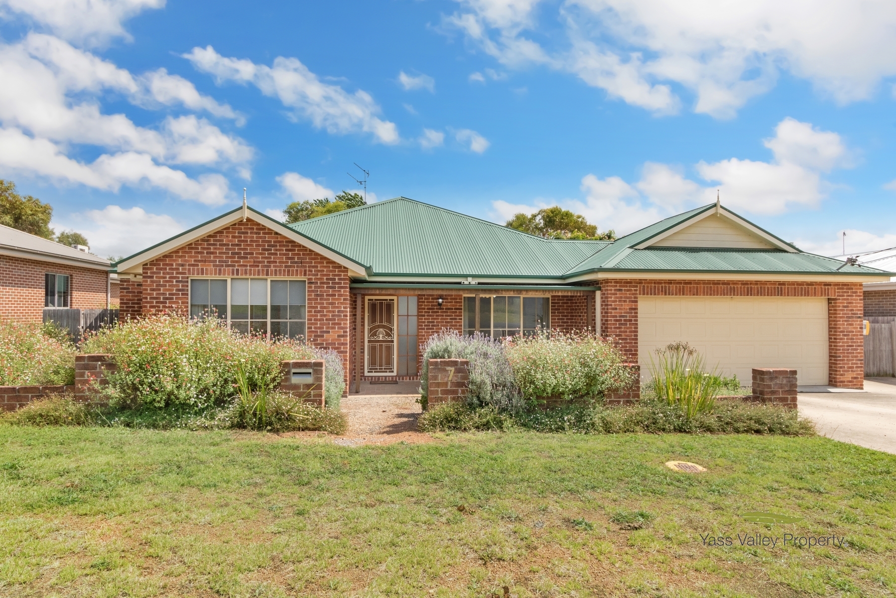 7 BROWNE ST, YASS NSW 2582, 0房, 0浴, House