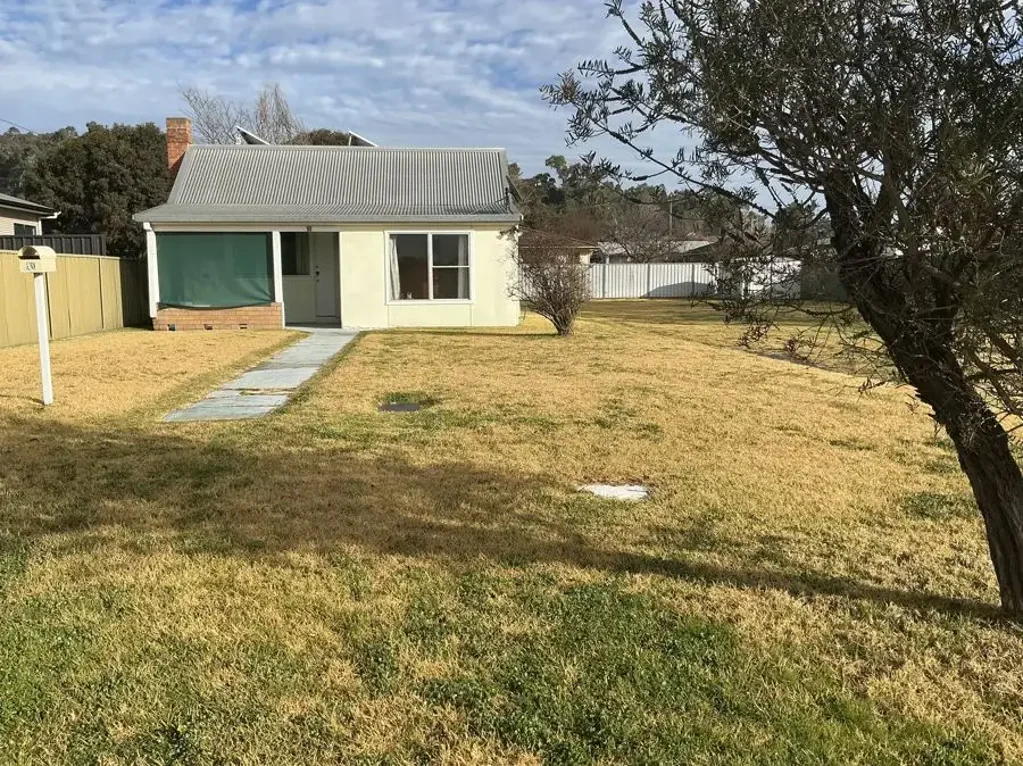 Coonabarabran 2 Bedroom First Home Buyer & Investors Take Note !