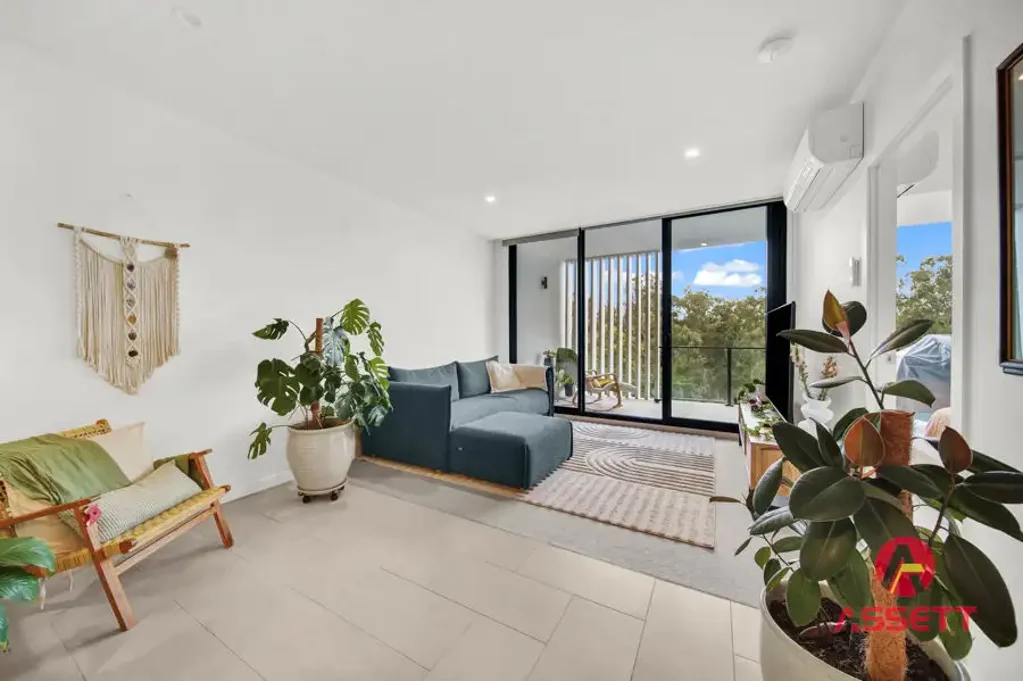 1305/1 IAN KEILAR DRIVE, Springfield Central, QLD 4300