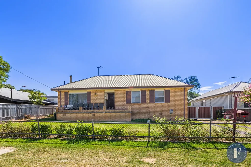 43 Murringo Street, Young, NSW 2594