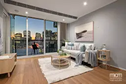 1412/63 Whiteman Street, Southbank