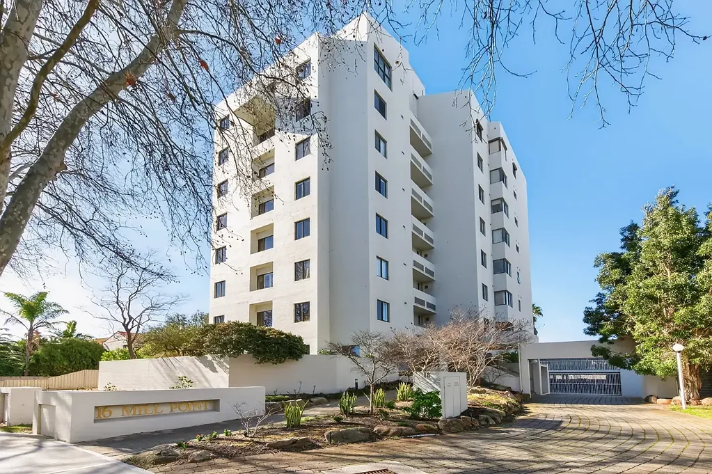 Swan River views in this lovely 3 bedroom apartment Available now