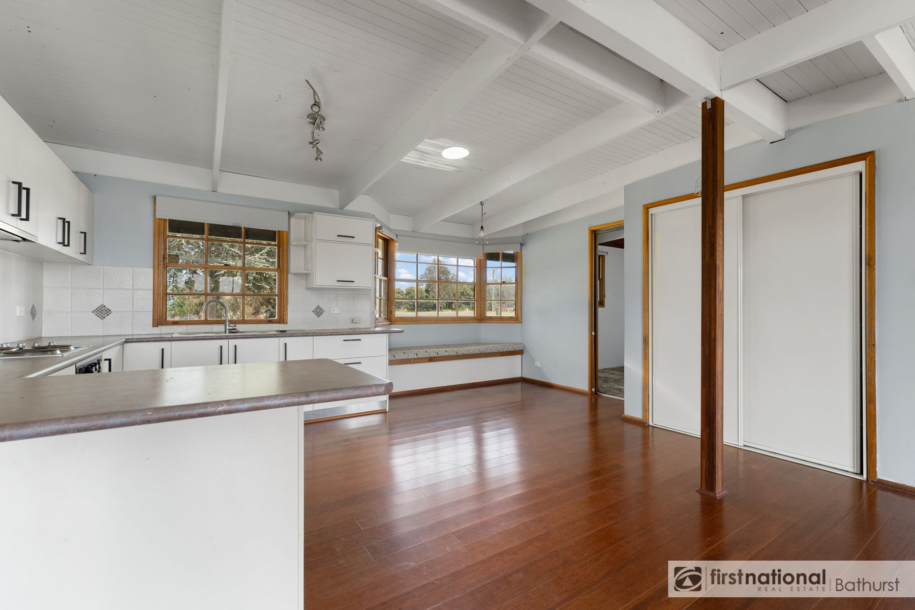 14 LANSDOWNE DR, RAGLAN NSW 2795, 0房, 0浴, House