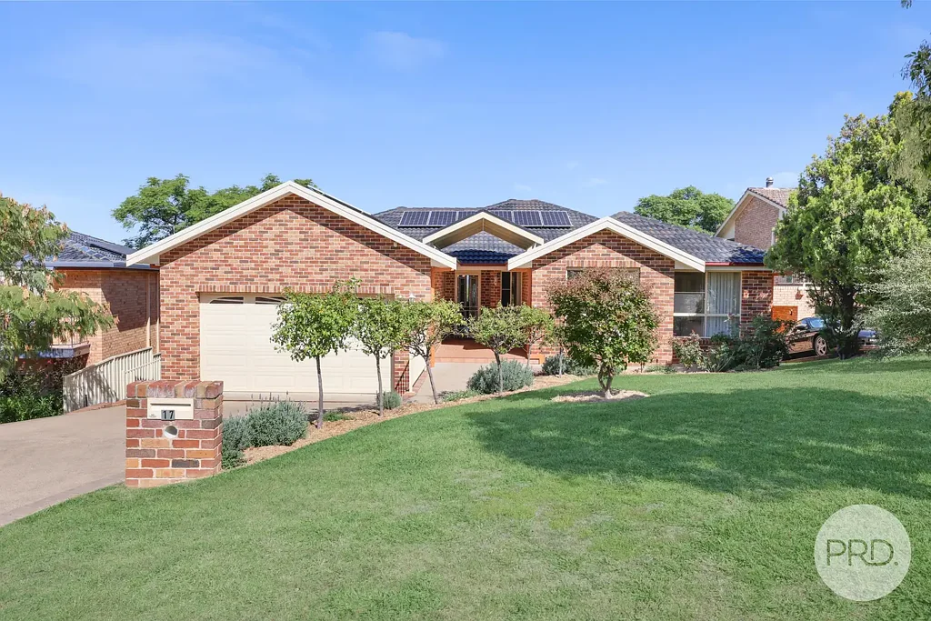 17 Woodbry Crescent, Tamworth, NSW 2340