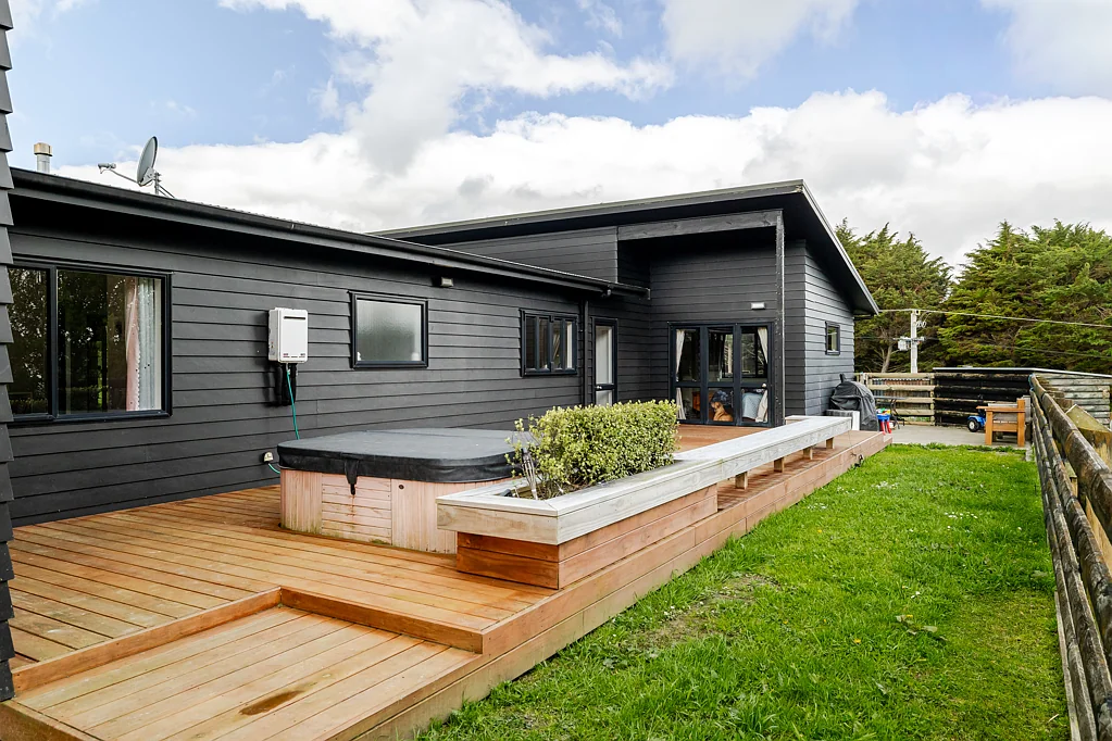 Bunnythorpe 4બેડરૂમ Executive Lifestyle + Location!