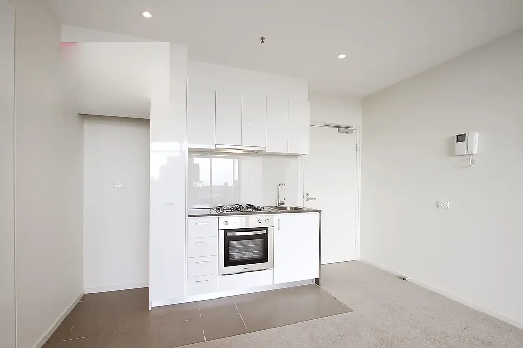 CENTRAL LOCATION TWO BEDROOM WITH CARPARK