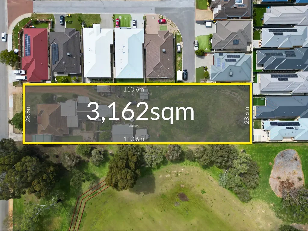 East Cannington 4Kwarto 3,162sqm | R30 | The Opportunity Is in the Land