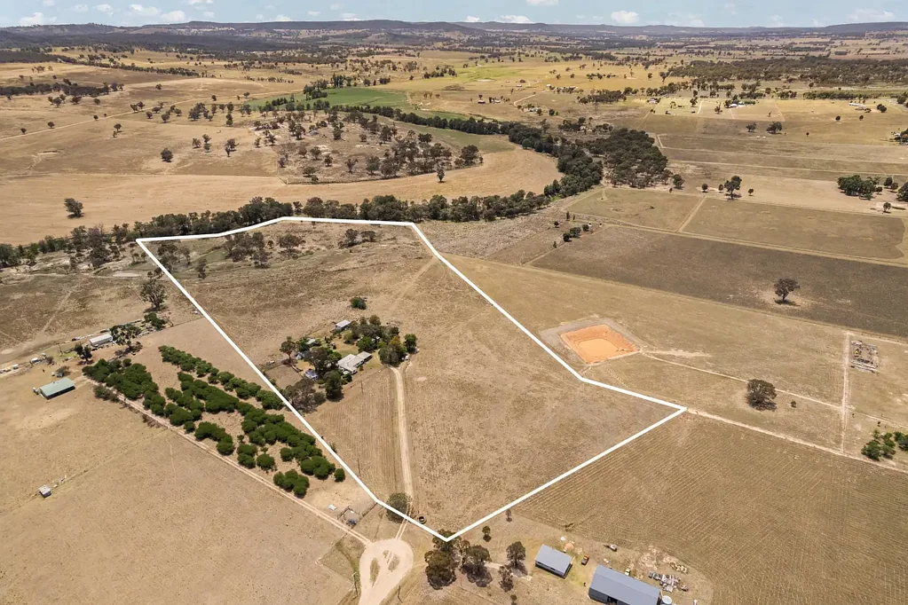Mudgee  25 Acre Creek Front Retreat