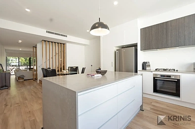 14 Owen Street, Adelaide, SA 5000, 3 slaapkamers, 3 badkamers, Townhouse