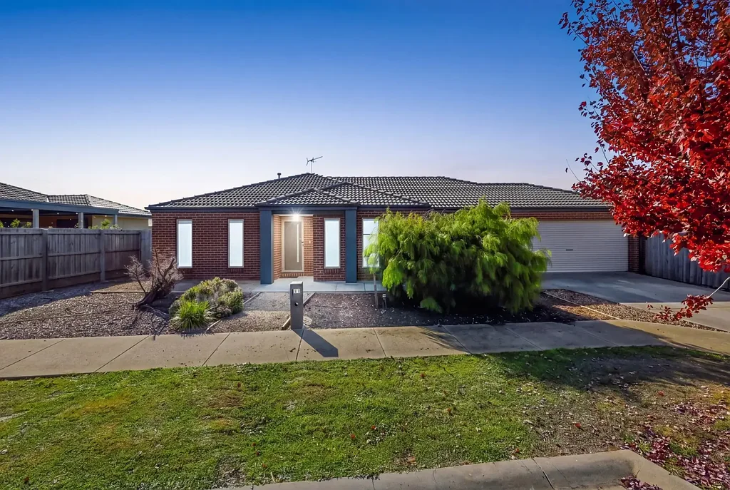 Lancefield 4房  Light Filled Living In The Heart Of Lancefield