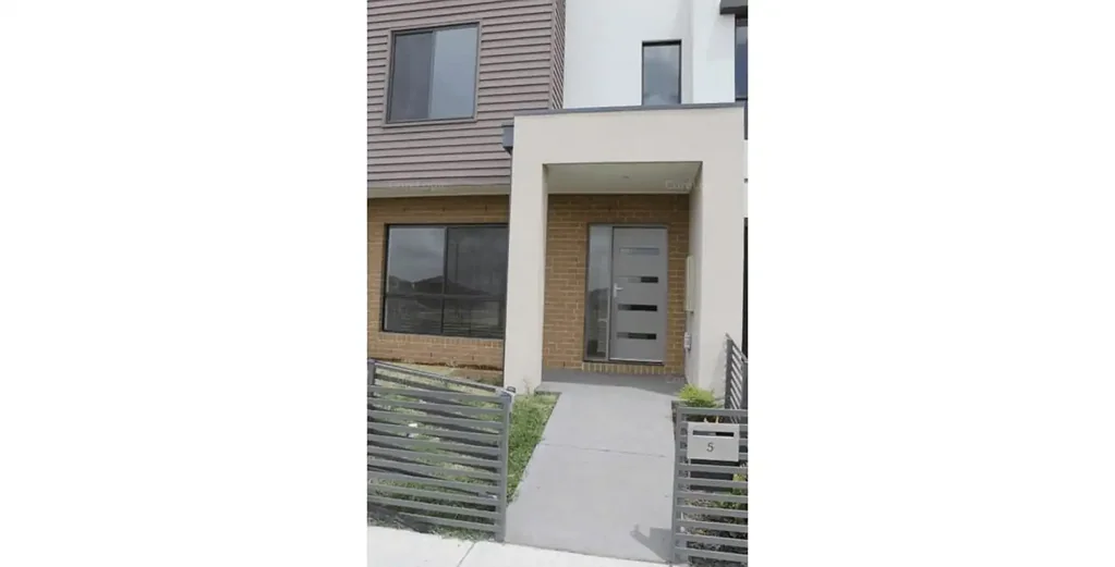 Modern Townhouse Living in Craigieburn!