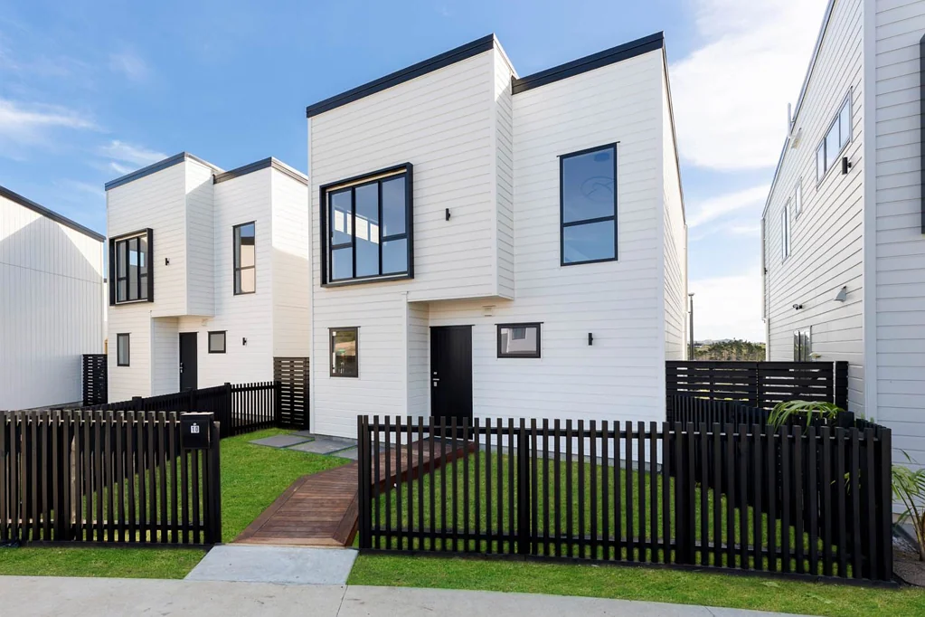 8 Greenbrier Street, Westgate, Waitakere City, Auckland