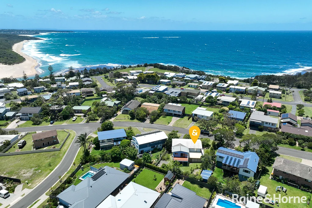 17 Vista Drive, Dolphin Point, NSW 2539