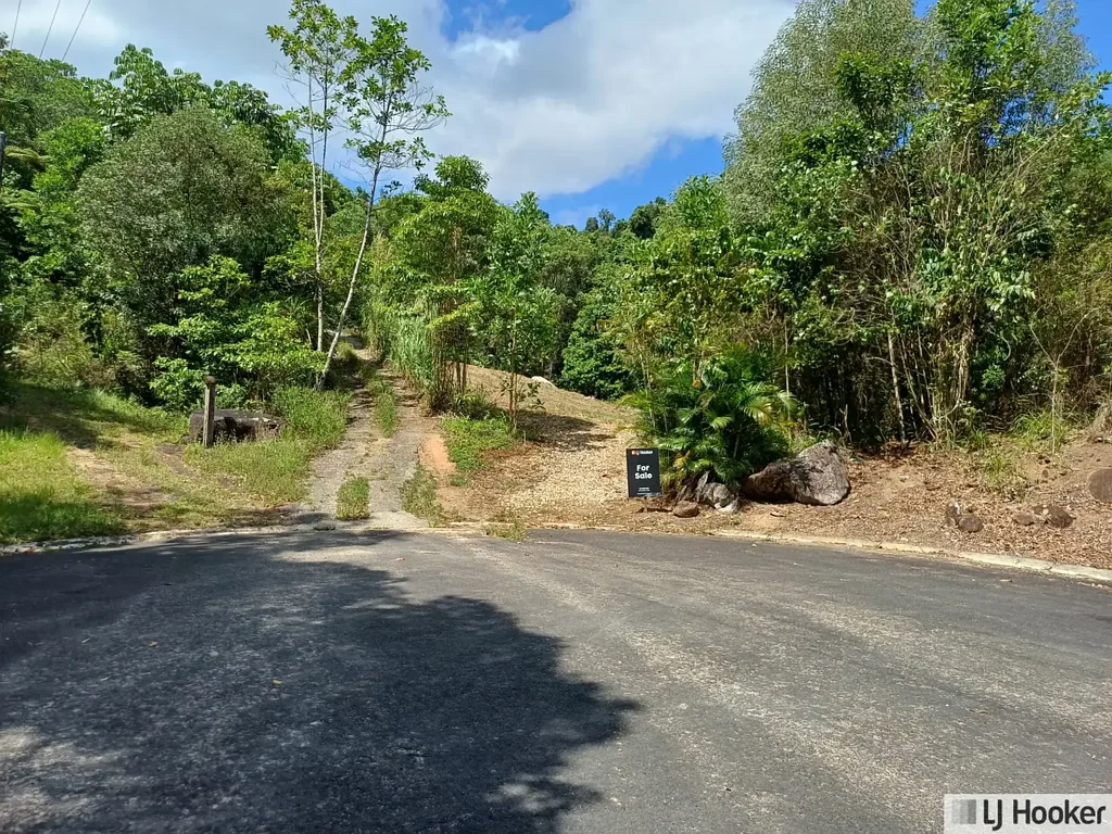 34 Maple Terrace, Tully, QLD 4854