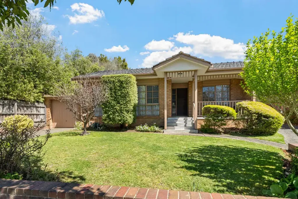 1 & 2/5 Aintree Road, Glen Iris, VIC 3146