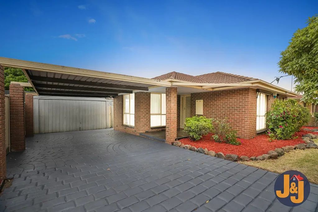 31 Langdon Crescent, Craigieburn, VIC 3064