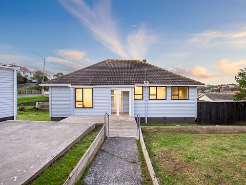 Johnsonville 3部屋 A Classic Family Home - Tender