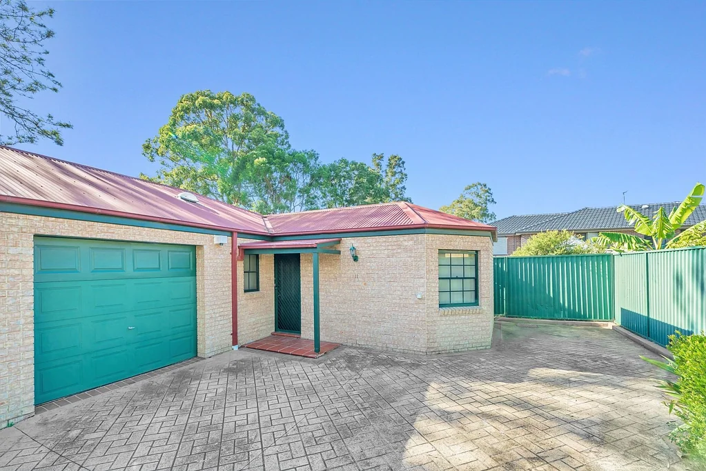 11/27 Ballandella Road, Toongabbie, NSW 2146