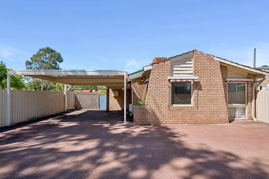 21 Hybanthus Road, Riverton, WA 6148