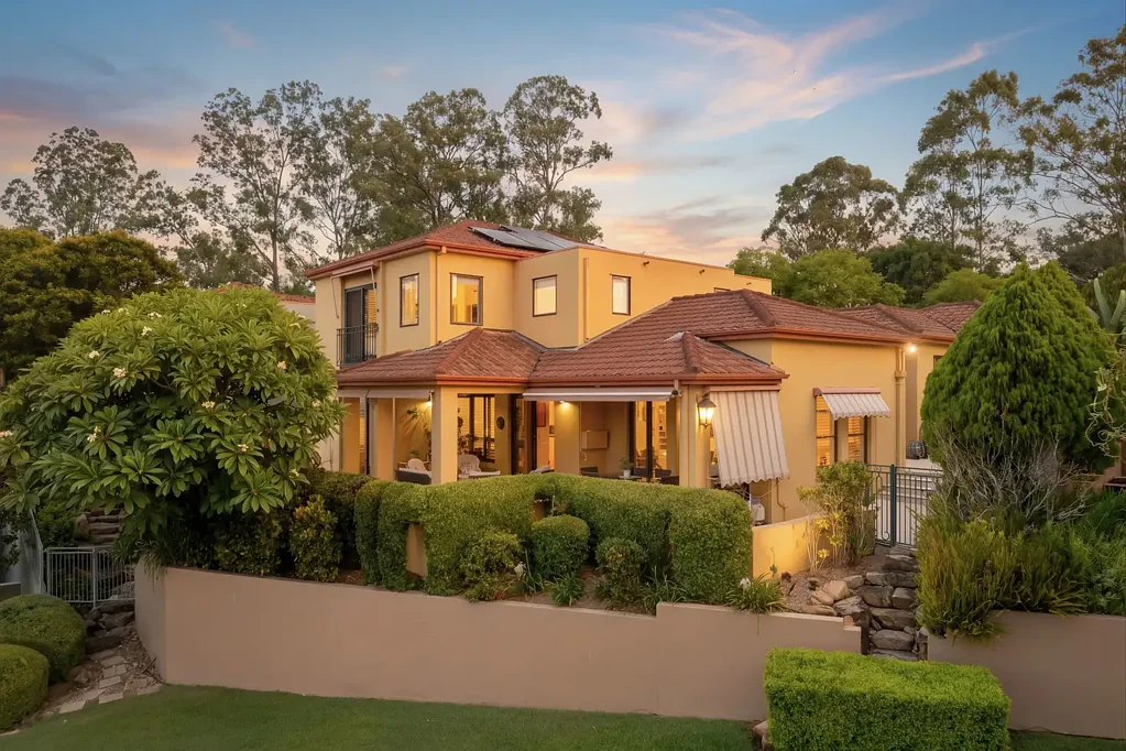 3/56 Kersley Road, Kenmore, QLD 4069