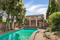 89 Tallawalla Street, Beverly Hills
