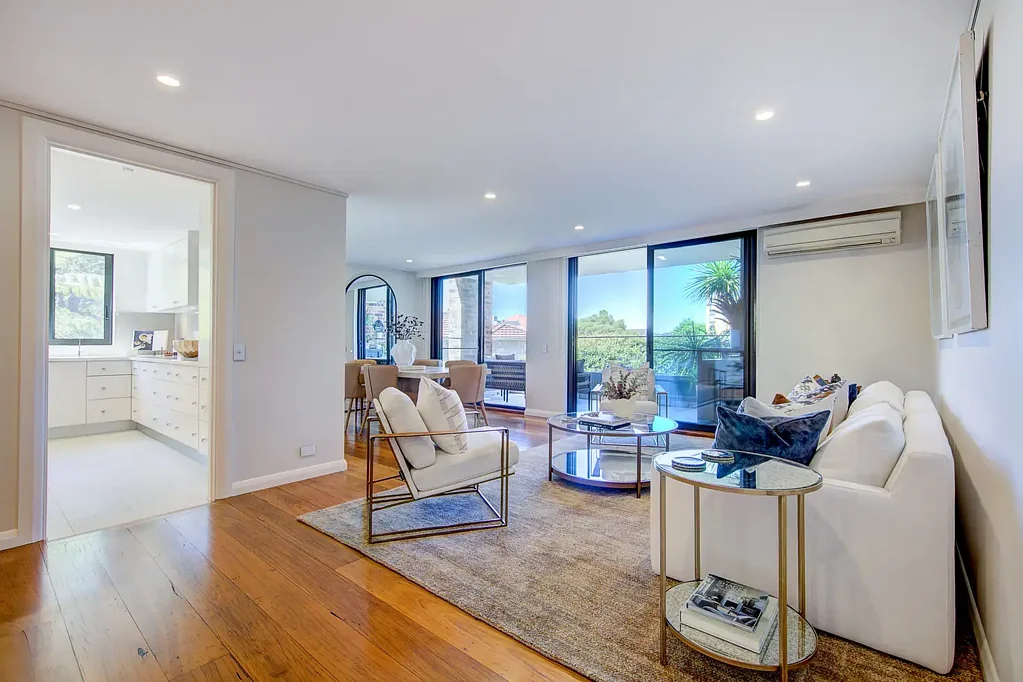 Neutral Bay 3ਬੈੱਡਰੂਮ Stylish Apartment in Idyllic Garden Setting, House Like Proportions OPEN WED 11:30AM-12PM