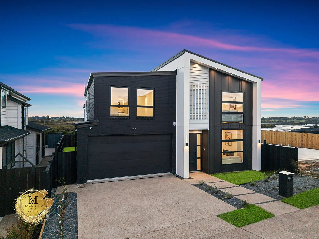 Rosehill 5 Bedroom Built for Life - Brand New in Park Green