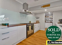 4 Caroline Green, Marangaroo