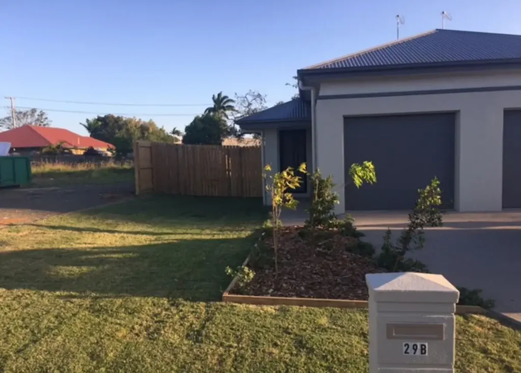 Modern Unit in Convenient Location
