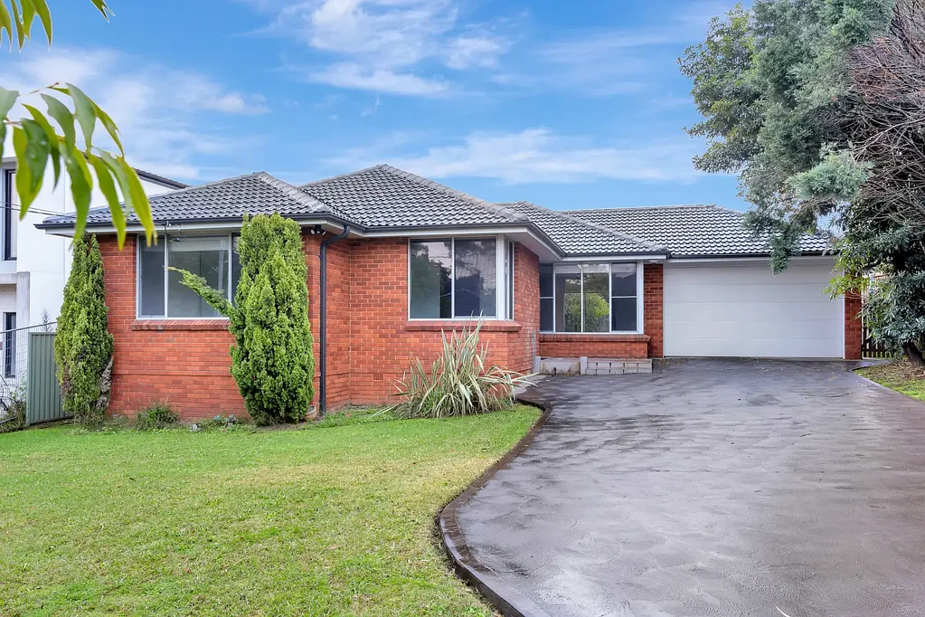Spacious Family Home in Sought-after School Catchments