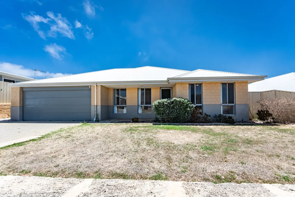 7 Patience Brace, Wandina, WA 6530