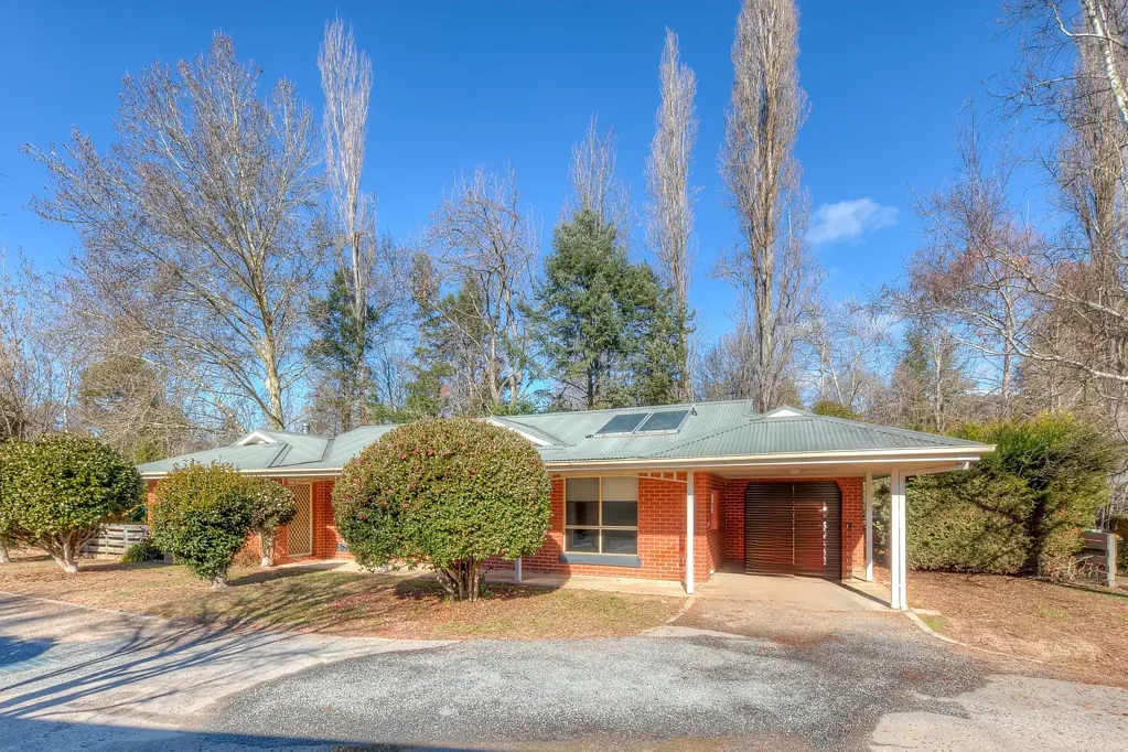 1/11 Toorak Road, Bright, VIC 3741