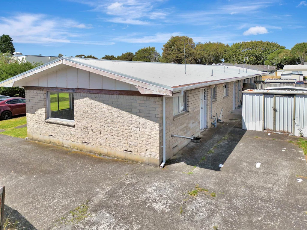 8/17 Russell Road, Manurewa, Manukau City, Auckland