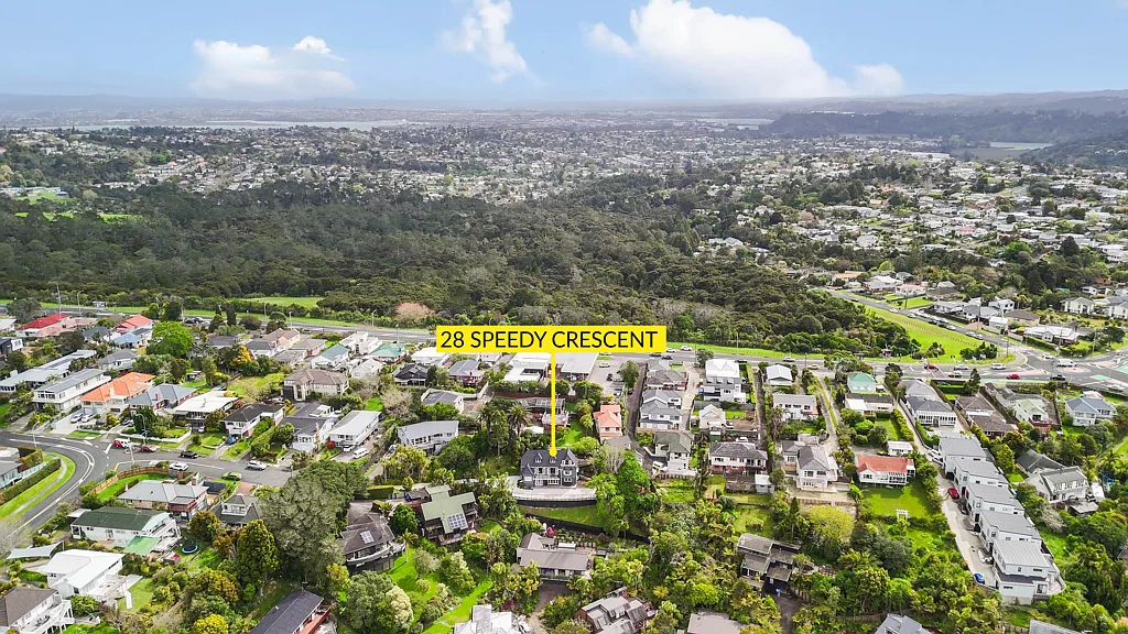 Hillcrest 4房  HUGE Opportunity awaits